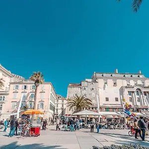 Kastel 1700 Szálloda Split